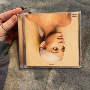 arianna grande sweetener cd